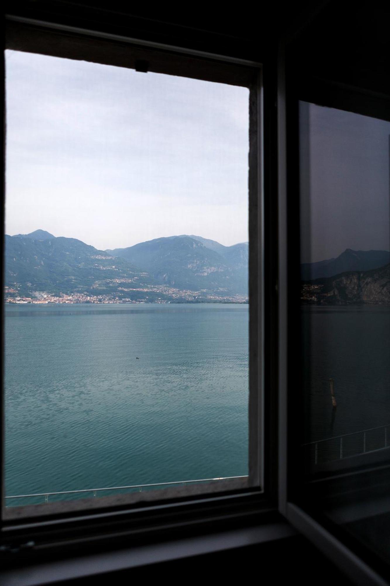 Lakefront Home Residenza Il Gallo In Riva Al Lago Pisogne Ngoại thất bức ảnh